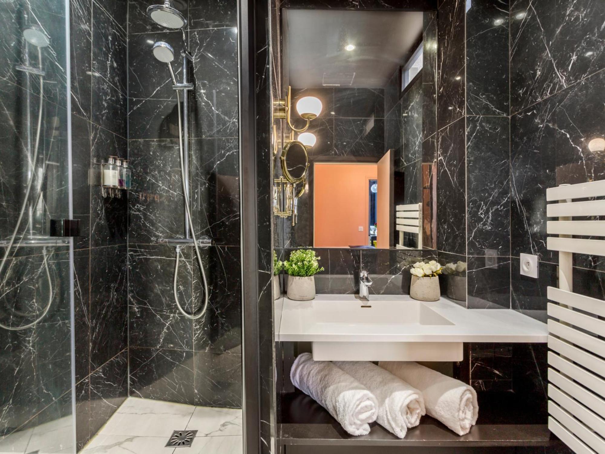Merveil - Luxury - Marais - Saint Denis I Parigi